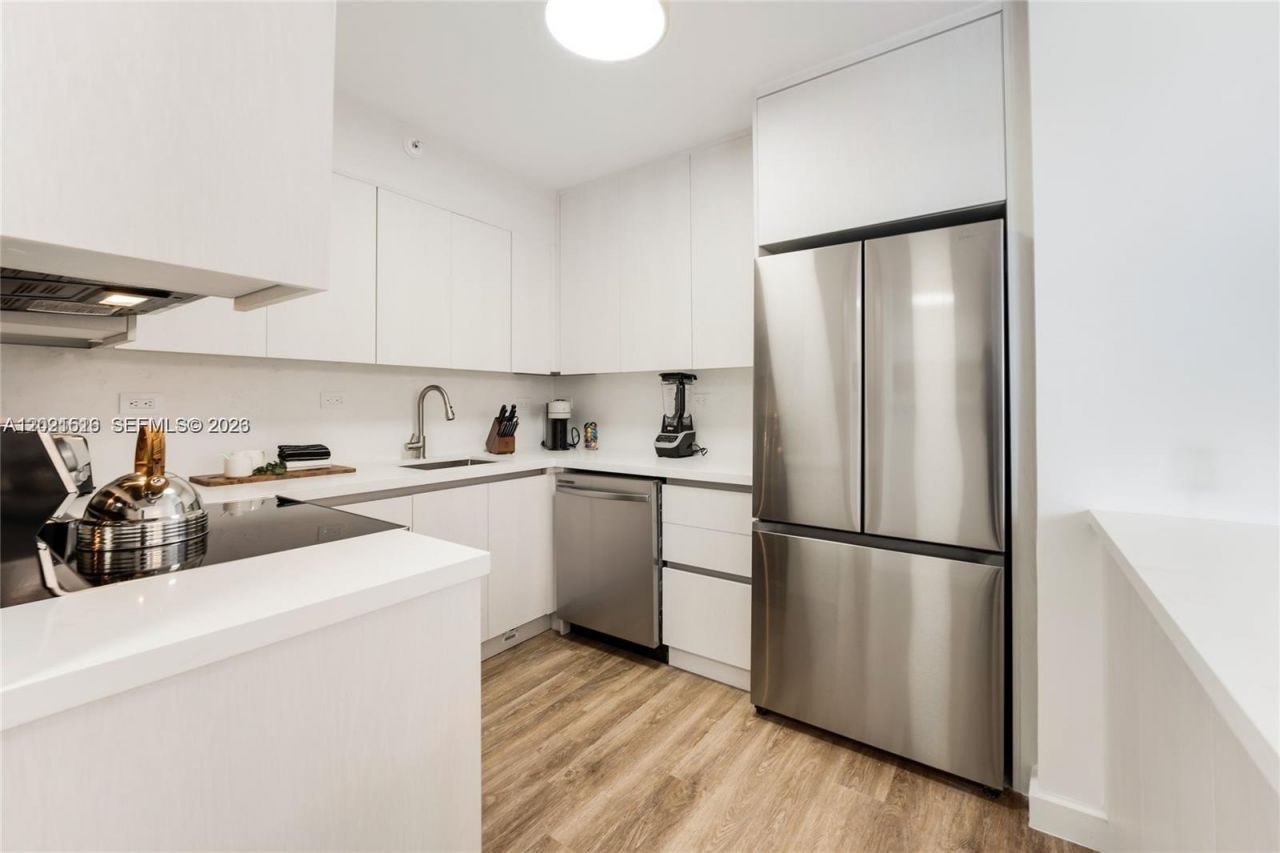 1500 Bay Rd , Unit 416S, Miami Beach, FL 33139 Photo