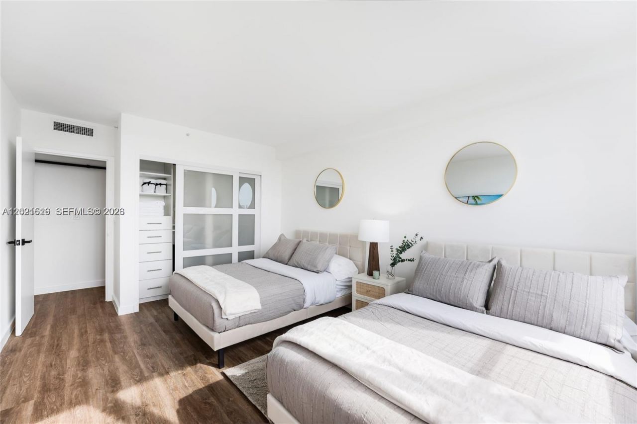 1500 Bay Rd , Unit 416S, Miami Beach, FL 33139 Photo