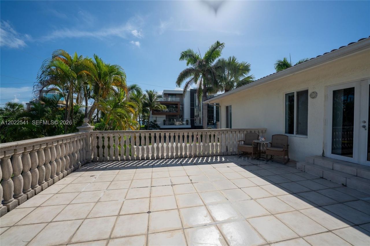 2701 N Atlantic Blvd , Fort Lauderdale, FL 33308 Photo