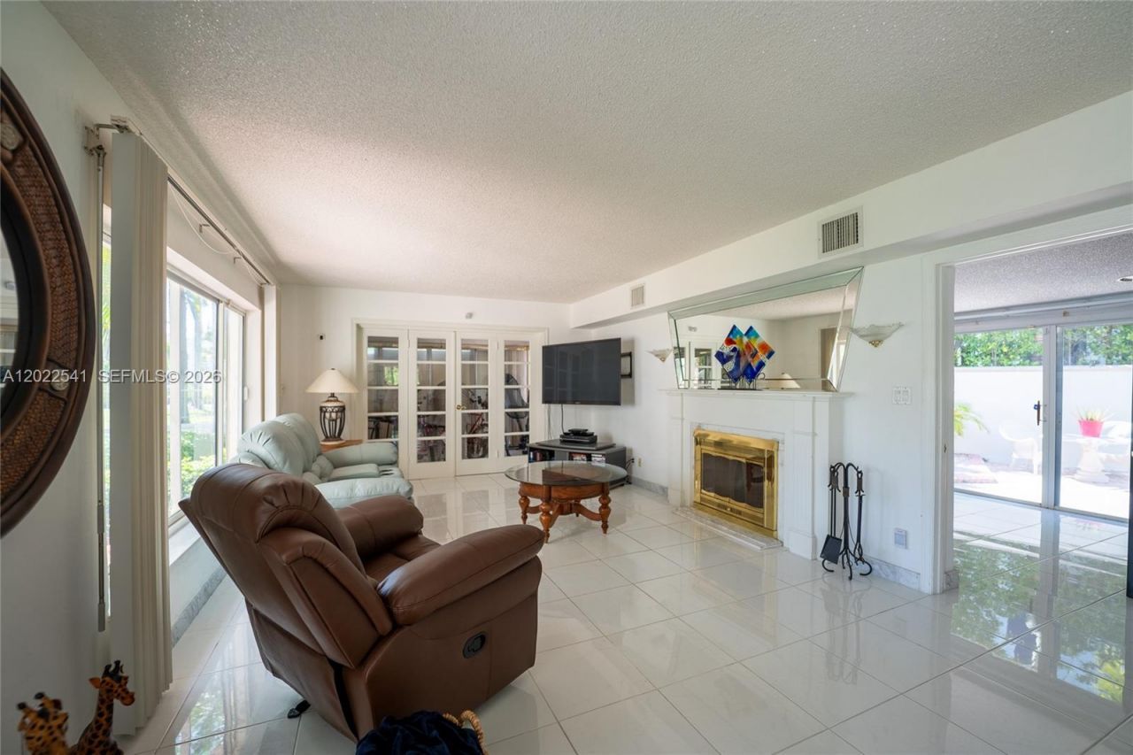 2701 N Atlantic Blvd , Fort Lauderdale, FL 33308 Photo