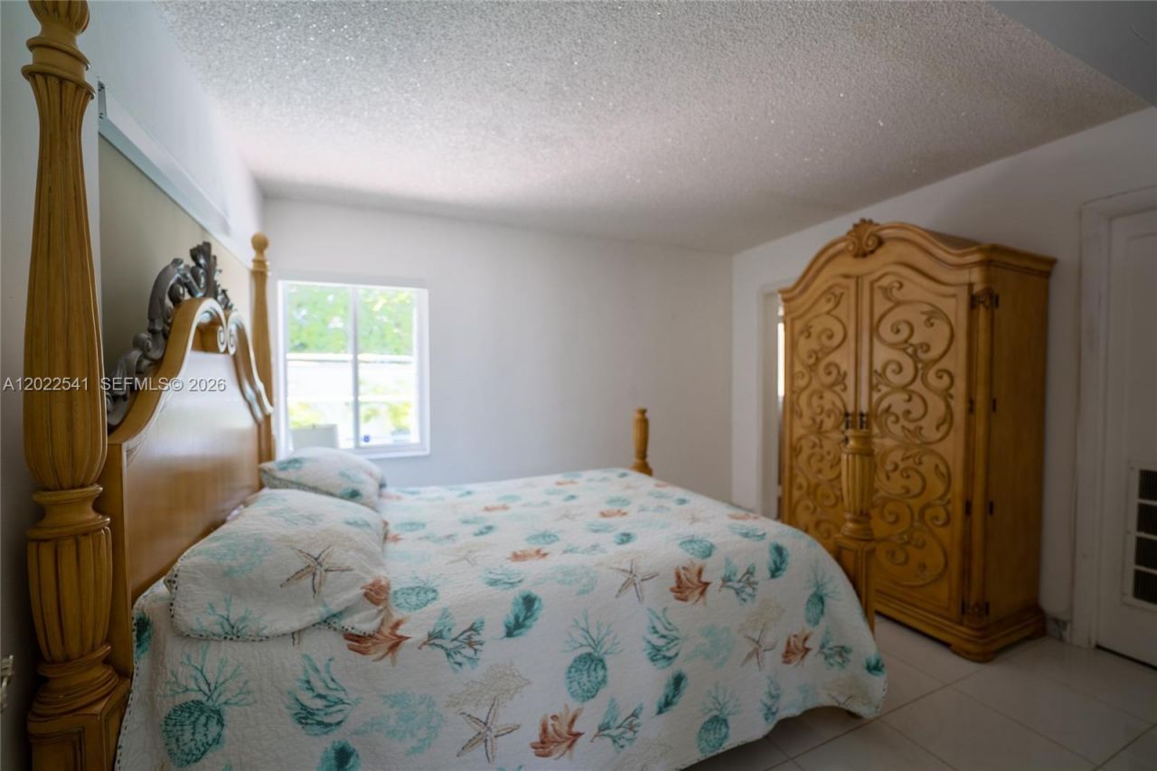 2701 N Atlantic Blvd , Fort Lauderdale, FL 33308 Photo