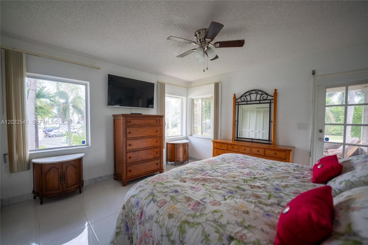 2701 N Atlantic Blvd , Fort Lauderdale, FL 33308 Photo