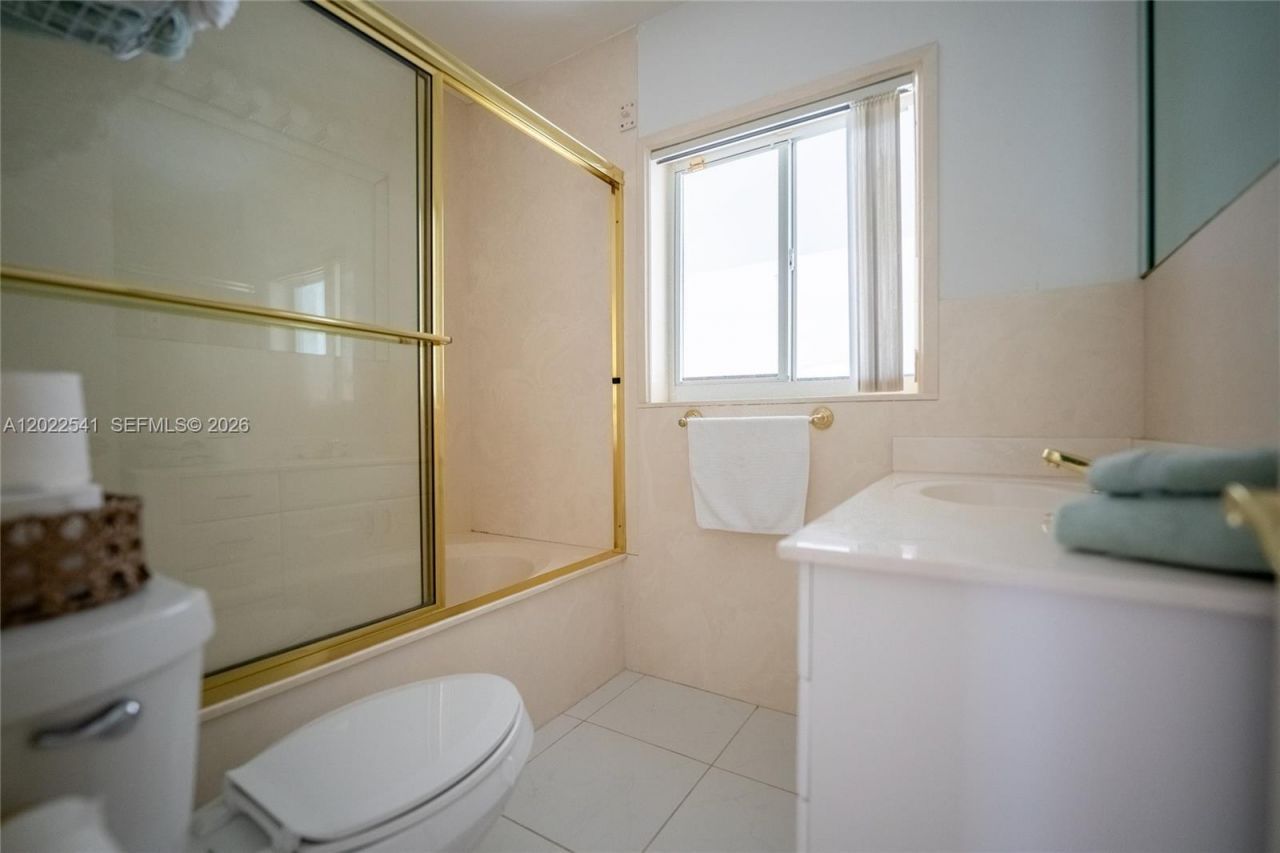 2701 N Atlantic Blvd , Fort Lauderdale, FL 33308 Photo