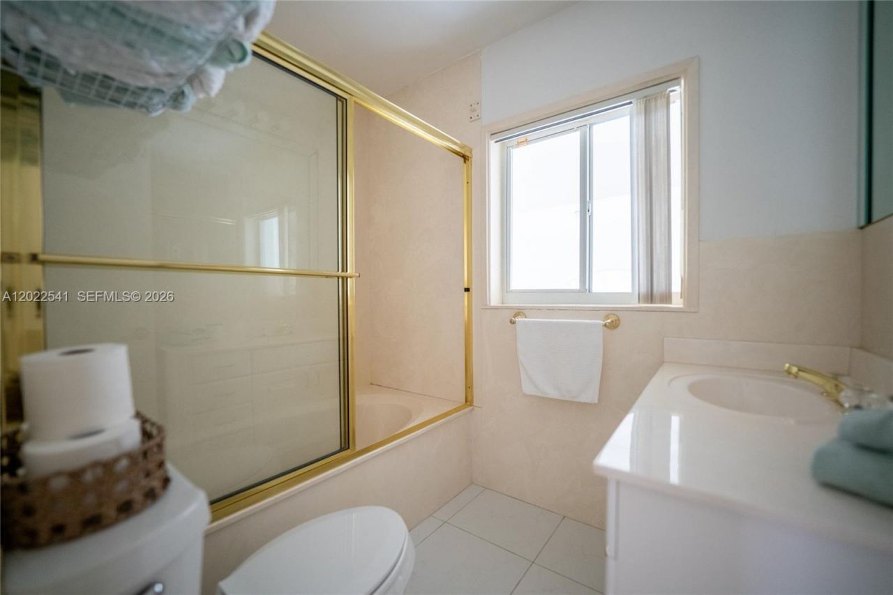 2701 N Atlantic Blvd , Fort Lauderdale, FL 33308 Photo