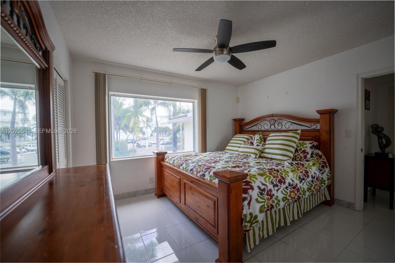 2701 N Atlantic Blvd , Fort Lauderdale, FL 33308 Photo