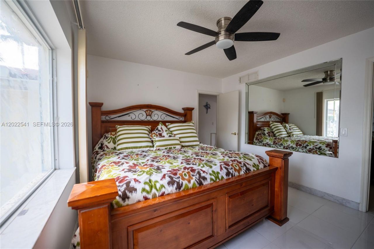 2701 N Atlantic Blvd , Fort Lauderdale, FL 33308 Photo