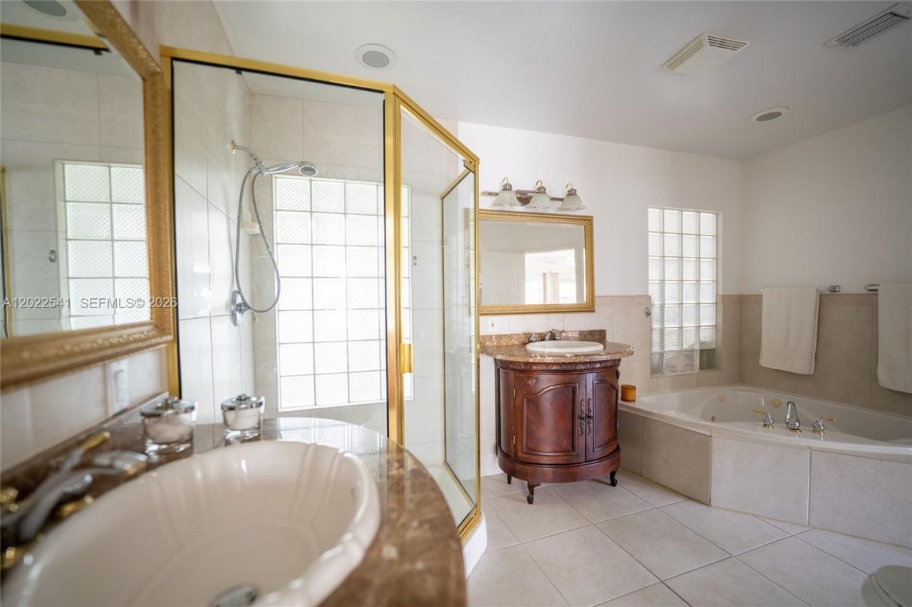 2701 N Atlantic Blvd , Fort Lauderdale, FL 33308 Photo