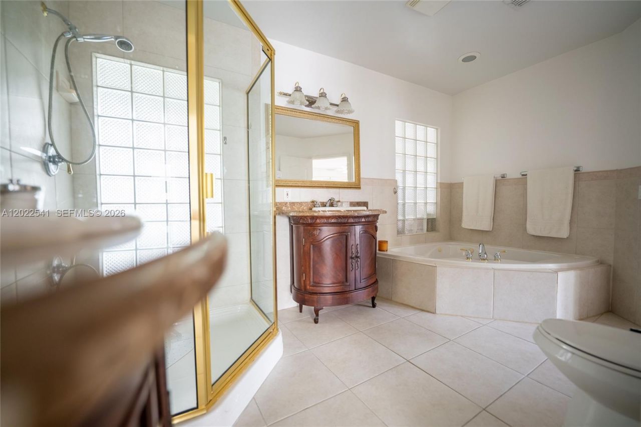 2701 N Atlantic Blvd , Fort Lauderdale, FL 33308 Photo
