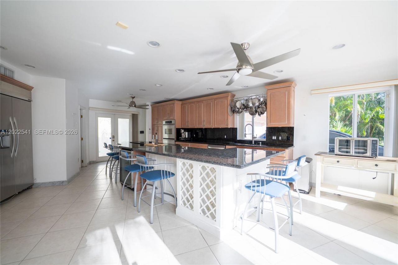 2701 N Atlantic Blvd , Fort Lauderdale, FL 33308 Photo