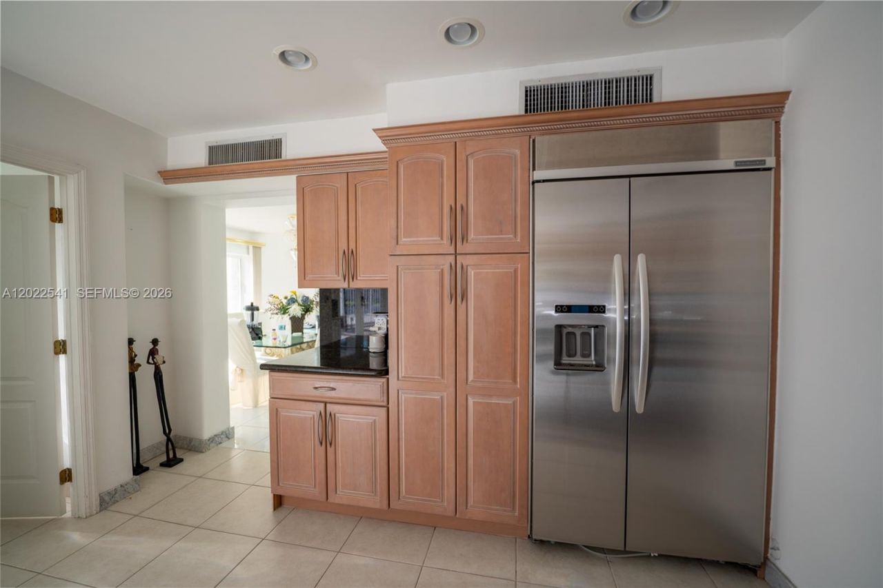 2701 N Atlantic Blvd , Fort Lauderdale, FL 33308 Photo