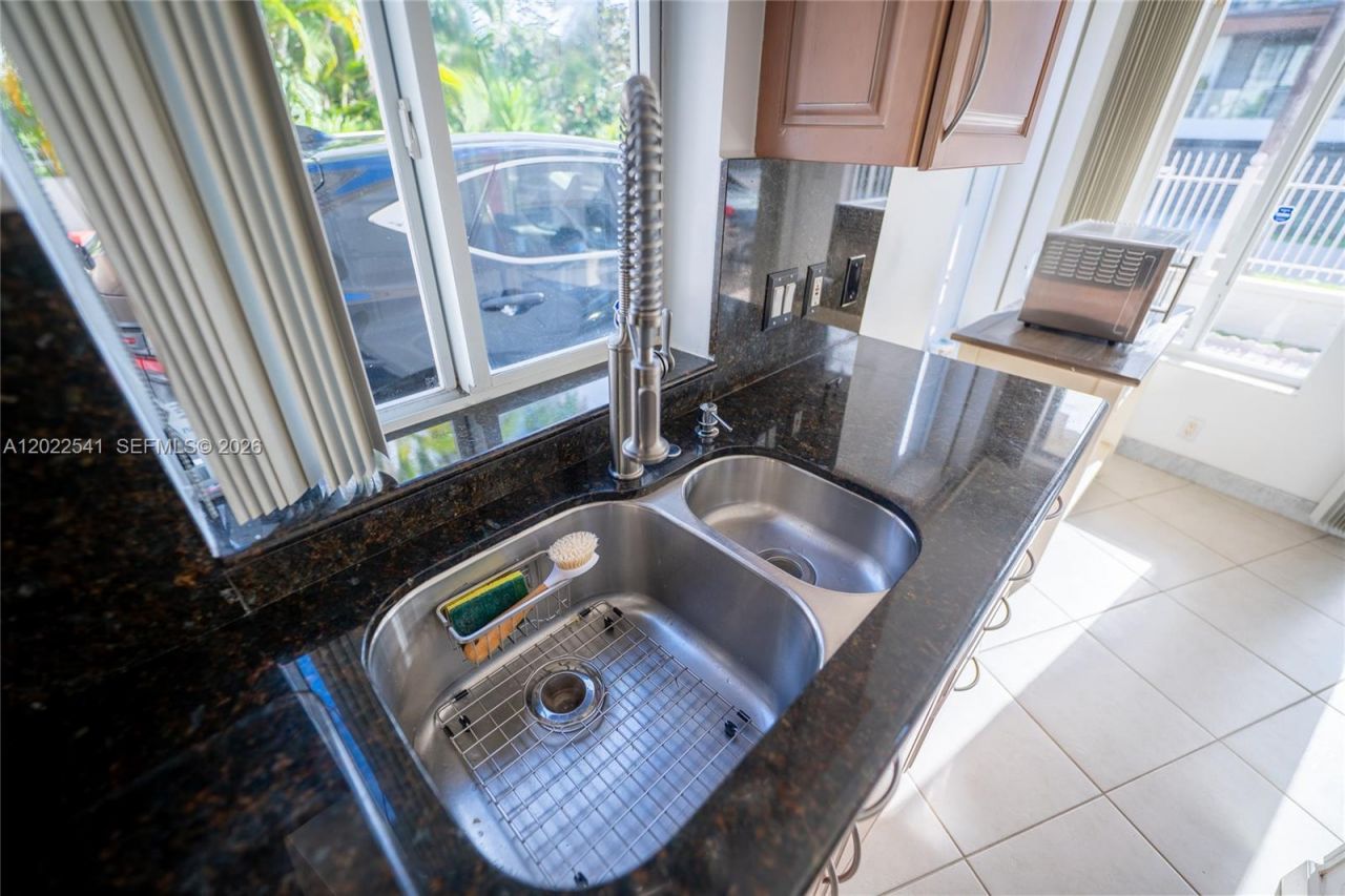 2701 N Atlantic Blvd , Fort Lauderdale, FL 33308 Photo