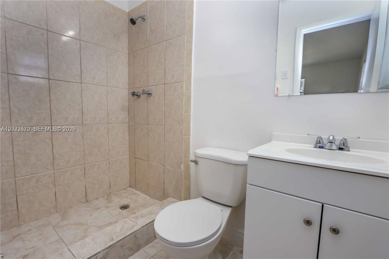 200 SW 64th Way , Pembroke Pines, FL 33023 Photo