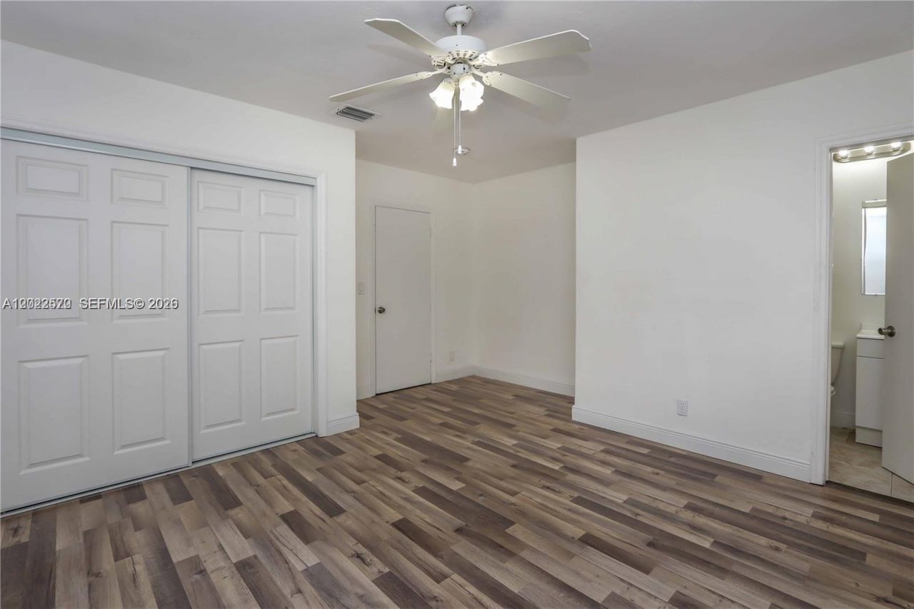 200 SW 64th Way , Pembroke Pines, FL 33023 Photo