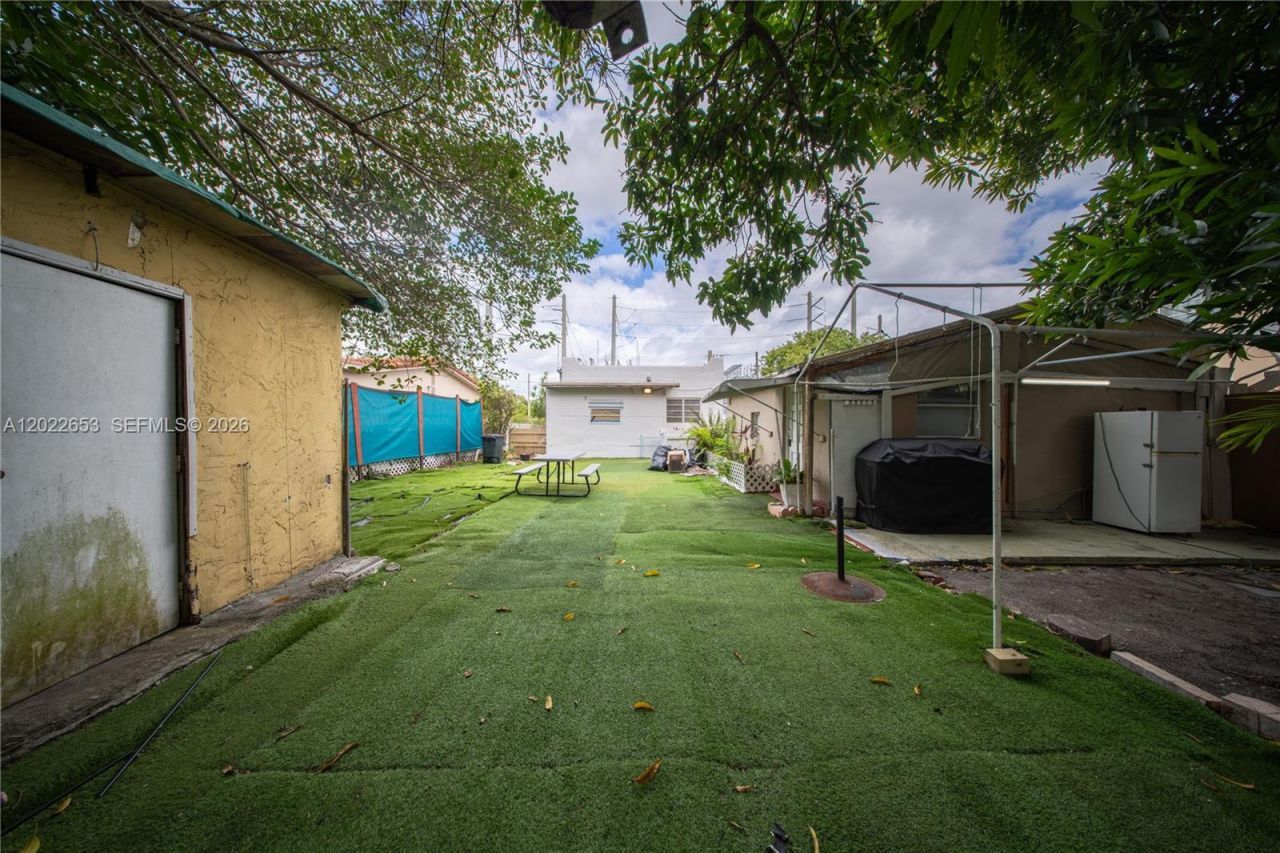 2744 SW 16th Ter , Miami, FL 33145 Photo