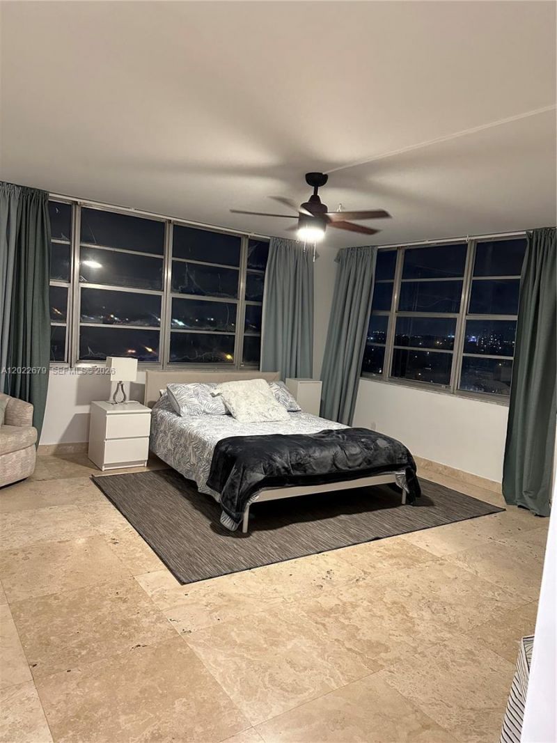 2100 Sans Souci Blvd , Unit B811, North Miami, FL 33181 Photo