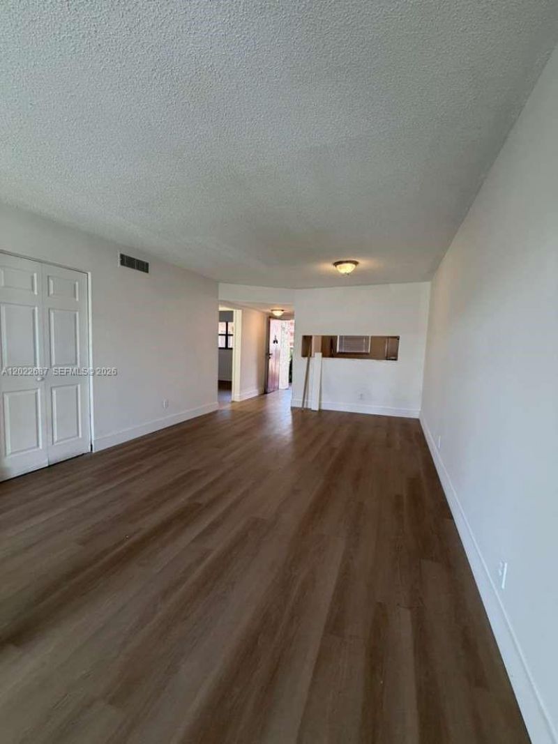 3470 Foxcroft Rd , Unit 307, Miramar, FL 33025 Photo