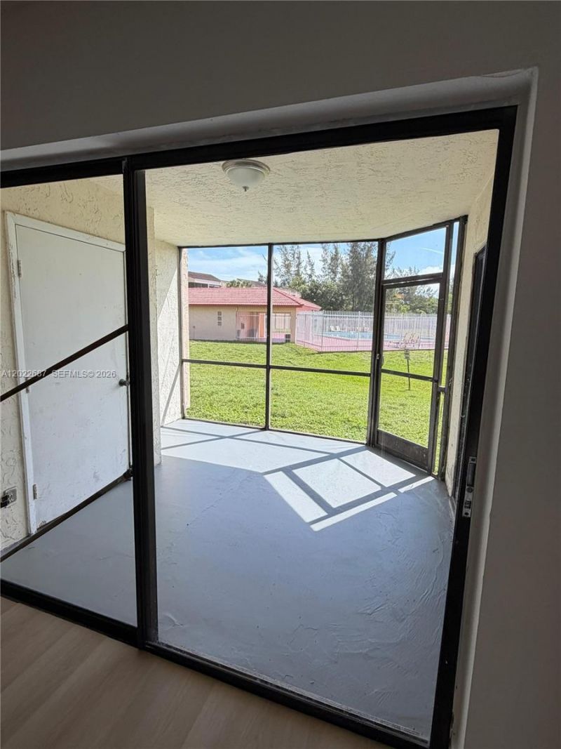3470 Foxcroft Rd , Unit 307, Miramar, FL 33025 Photo