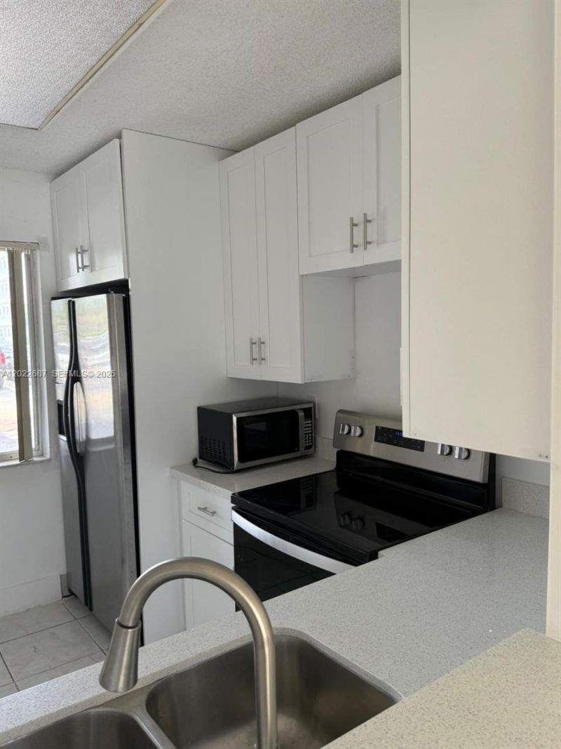 3470 Foxcroft Rd , Unit 307, Miramar, FL 33025 Photo