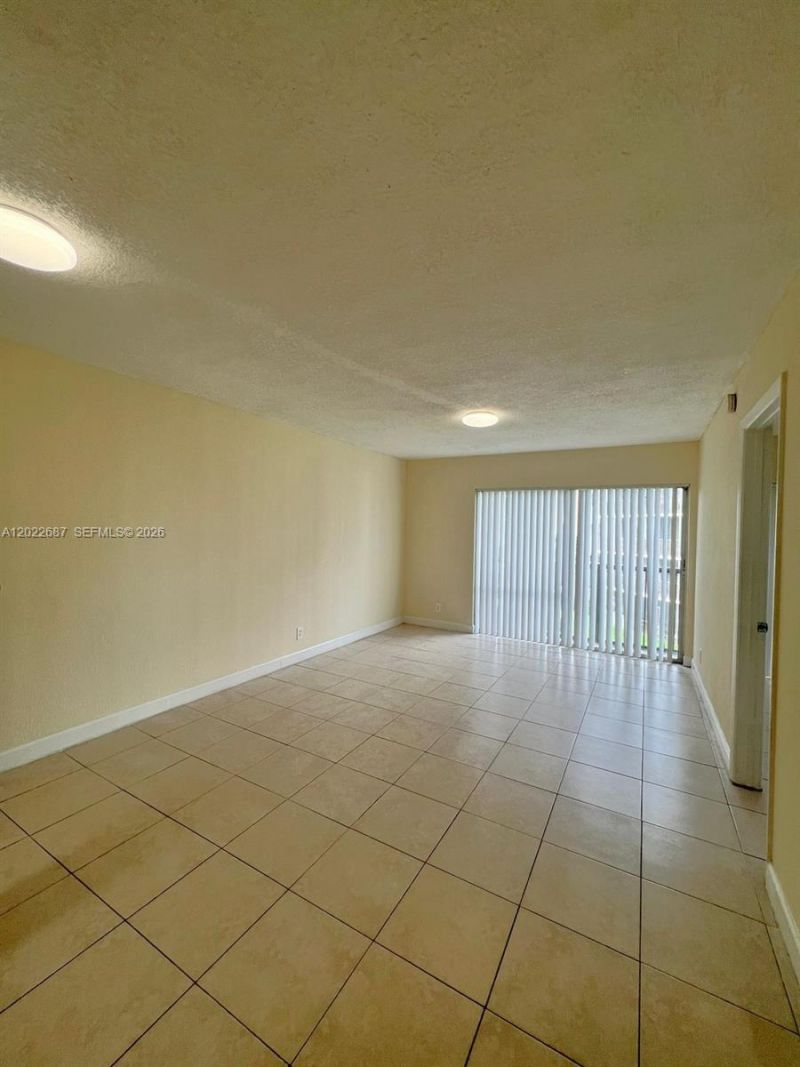 3470 Foxcroft Rd , Unit 307, Miramar, FL 33025 Photo
