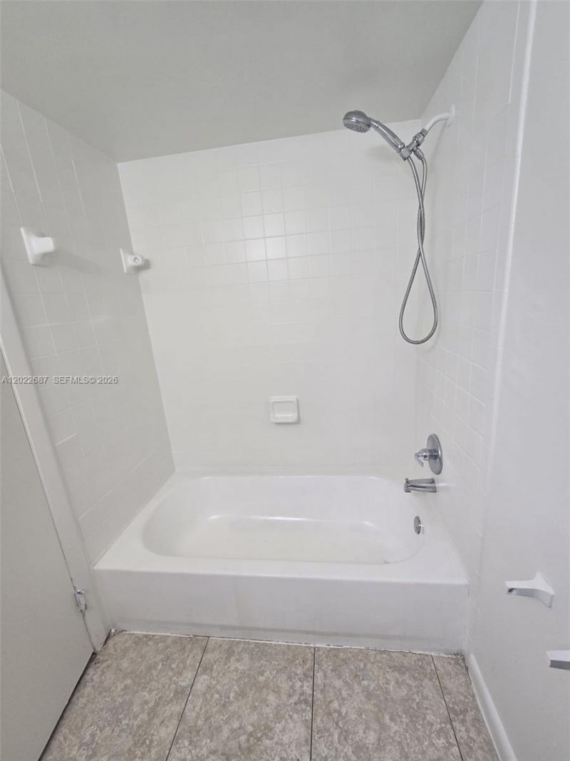 3470 Foxcroft Rd , Unit 307, Miramar, FL 33025 Photo