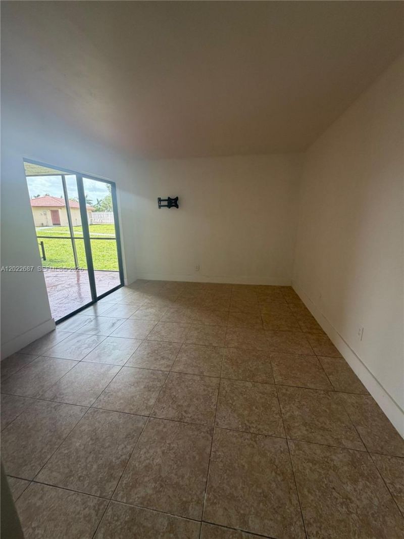 3470 Foxcroft Rd , Unit 307, Miramar, FL 33025 Photo