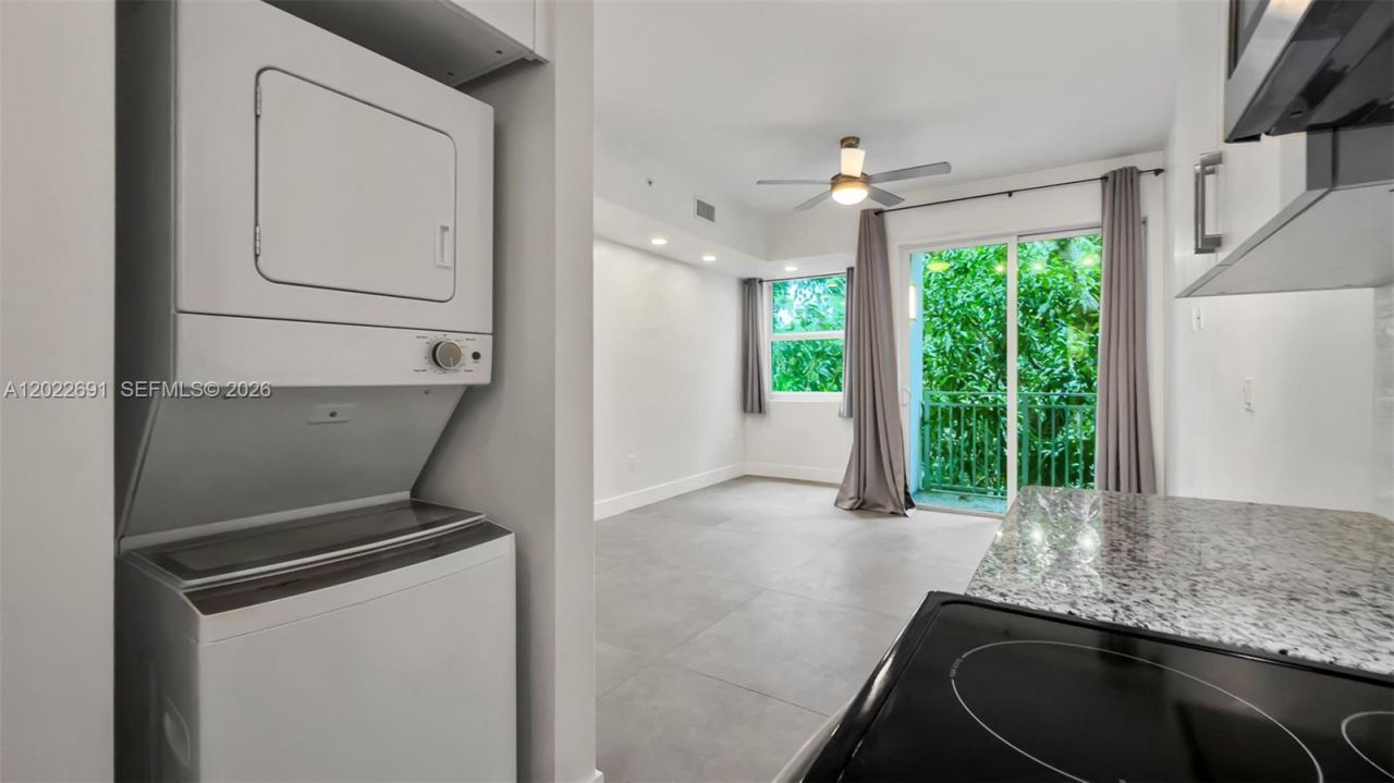 1536 NW 15th Ave , Unit 203, Miami, FL 33125 Photo