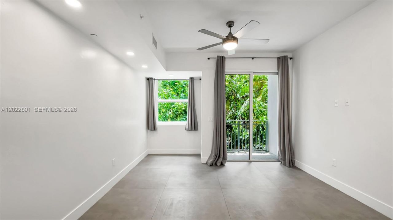1536 NW 15th Ave , Unit 203, Miami, FL 33125 Photo