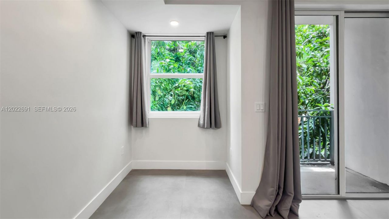 1536 NW 15th Ave , Unit 203, Miami, FL 33125 Photo