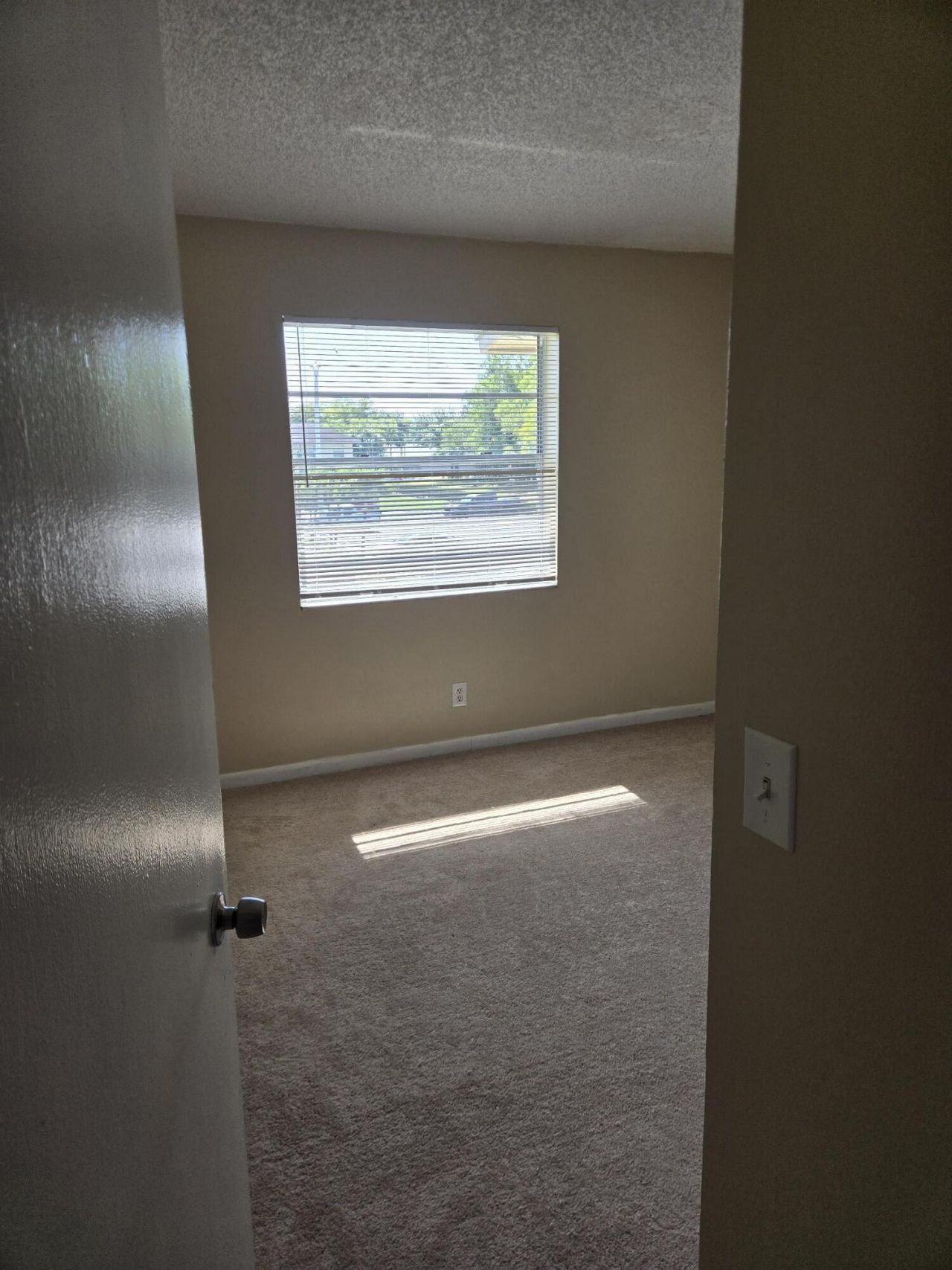 1814 Abbey Road, Unit 204, West Palm Beach, FL 33415 Photo
