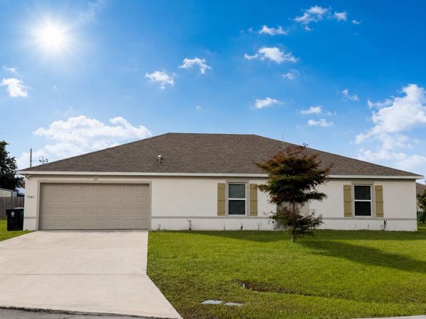 5363 NW Perez Court, Port St. Lucie, FL 34983