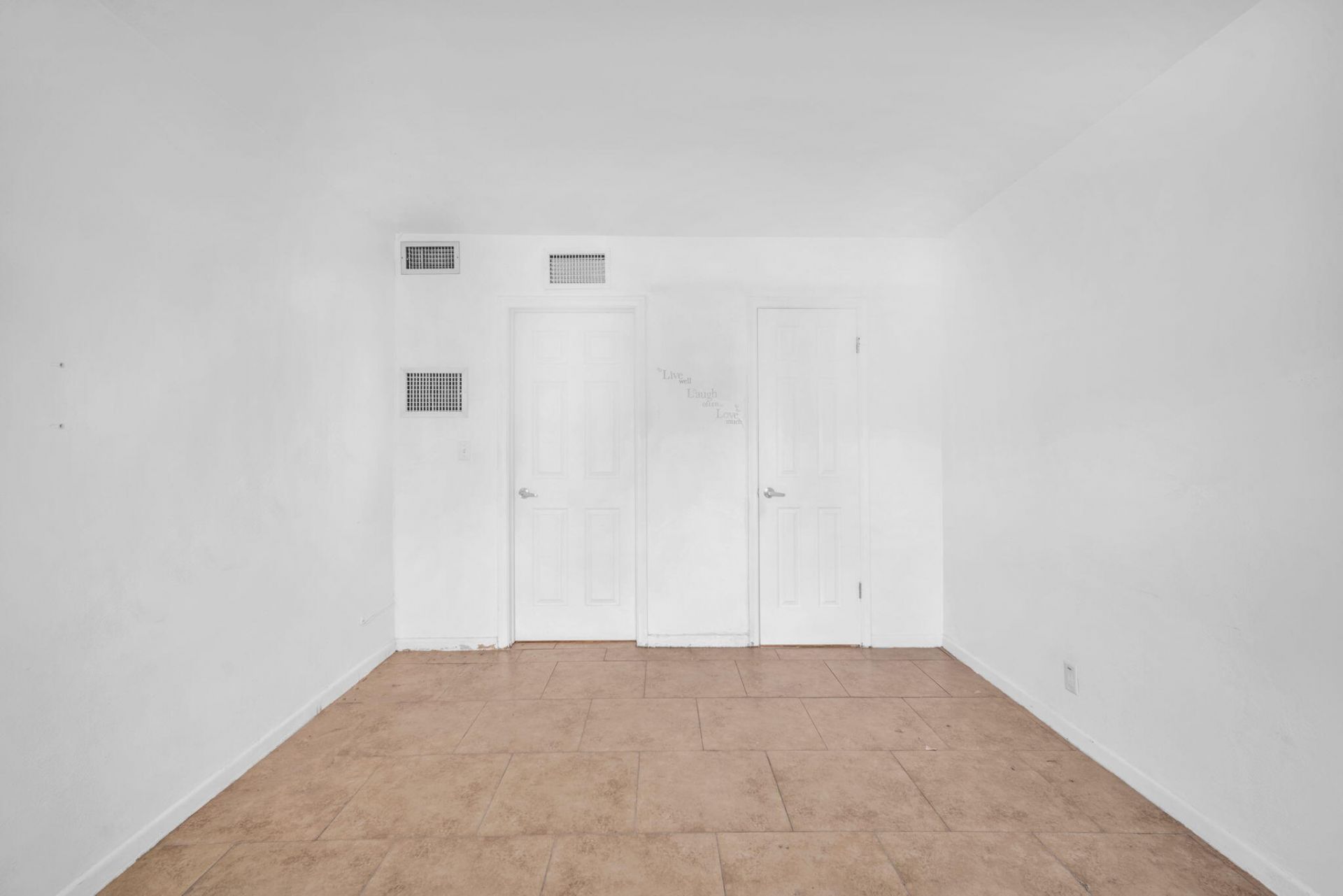 1851 NE 62nd Street, Unit 608, Fort Lauderdale, FL 33308 Photo