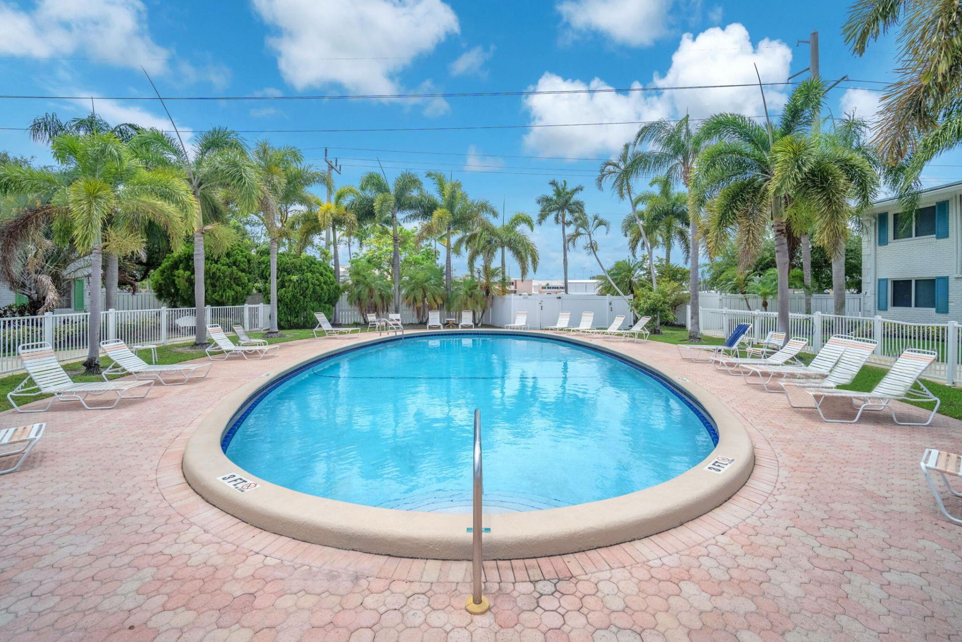 1851 NE 62nd Street, Unit 608, Fort Lauderdale, FL 33308 Photo