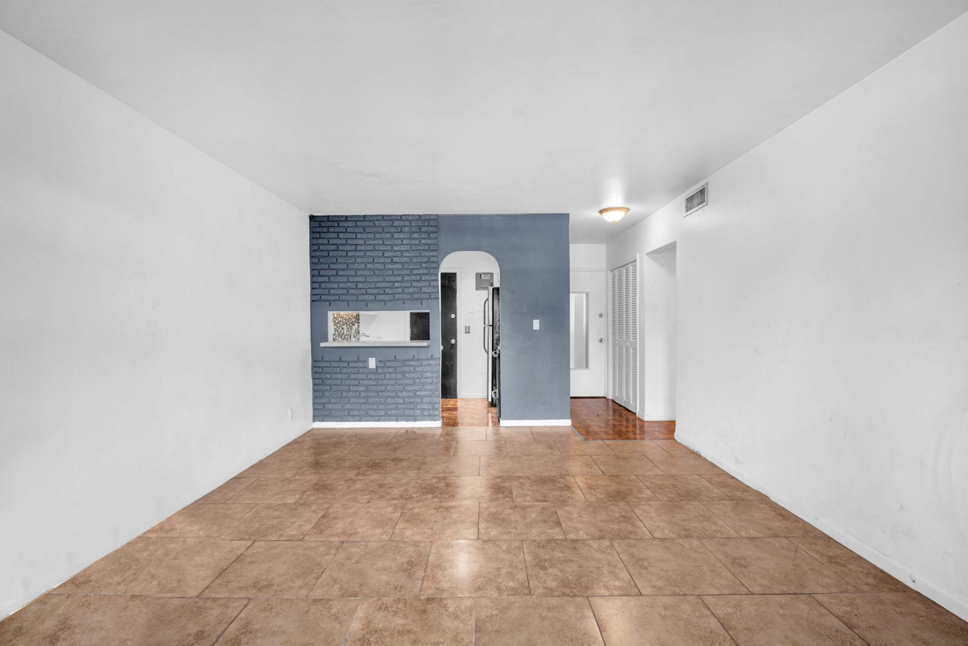 1851 NE 62nd Street, Unit 608, Fort Lauderdale, FL 33308 Photo