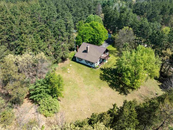 3703 8th Avenue, Wisconsin Dells, WI 53965