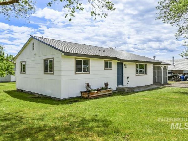 40 N 5th Street, Cambridge, ID 83610