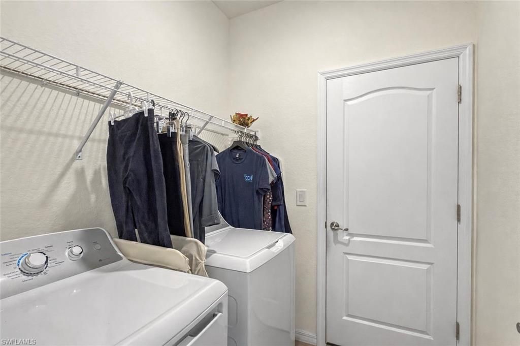 14107 Vindel Cir , Fort Myers, FL 33905 Photo