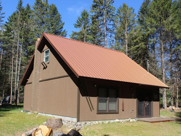 8749 Twin Bridge Road, Grayling, MI 49738