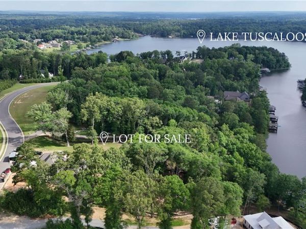 14873 Highpoint Cove, Northport, AL 35475