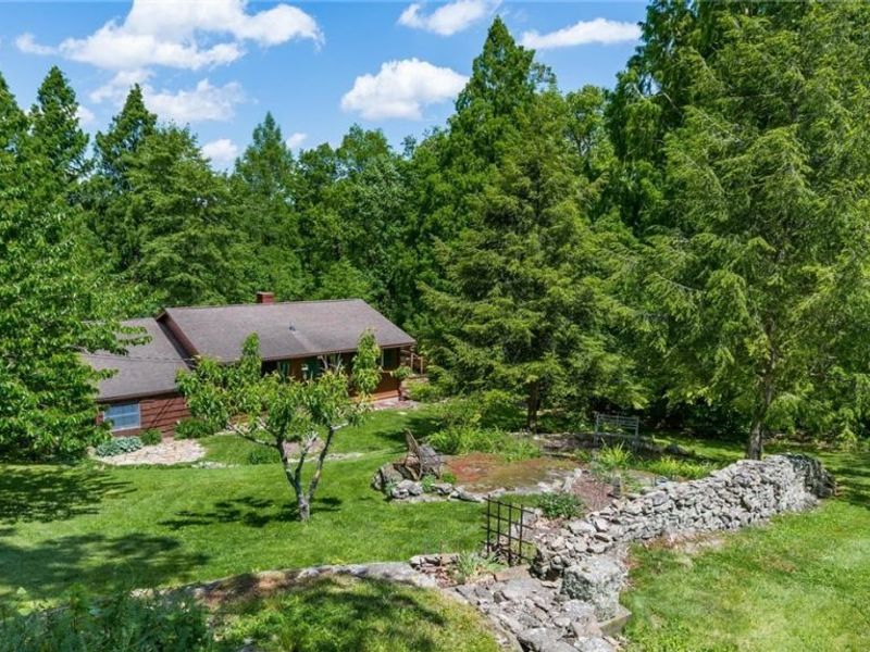 6150 Ballard Road, Nashport, OH 43830 Photo 2