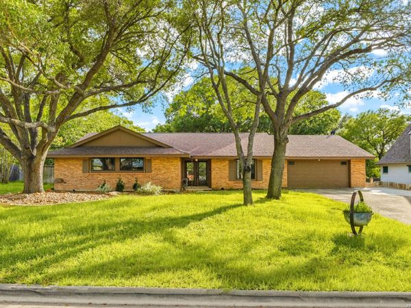 1233 Rapids Rd, New Braunfels, TX 78130