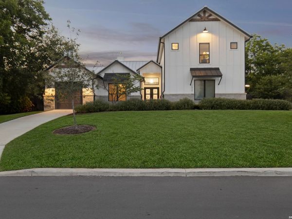 1025 GARRATY RD, Terrell Hills, TX 78209
