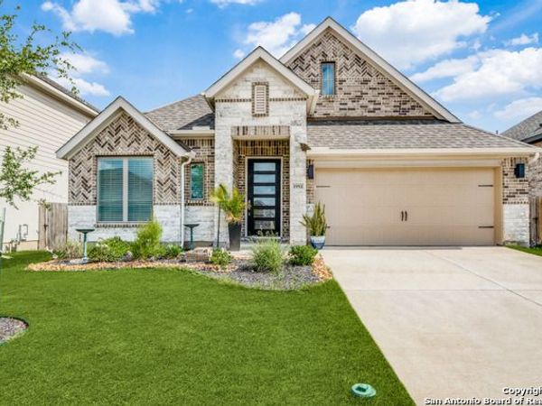 1952 Highland, Seguin, TX 78155