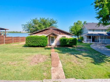 12465 Redbud Lane, Frisco, TX 75036