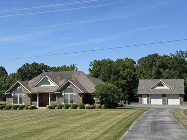 4995 Kentucky 49 , Liberty, KY 42539