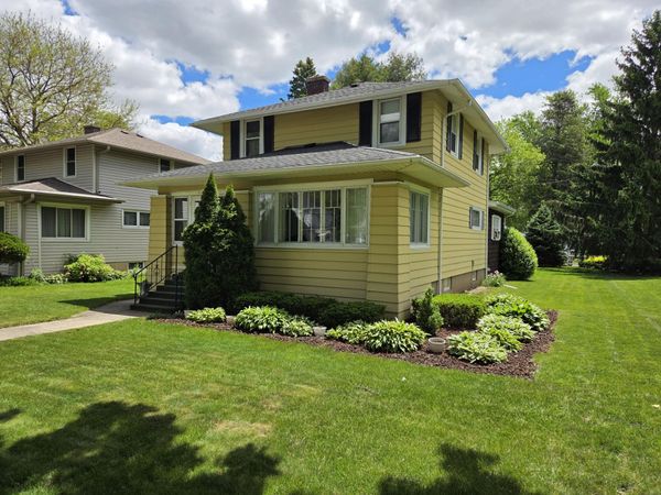 1122 Racine St, Delavan, WI 53115