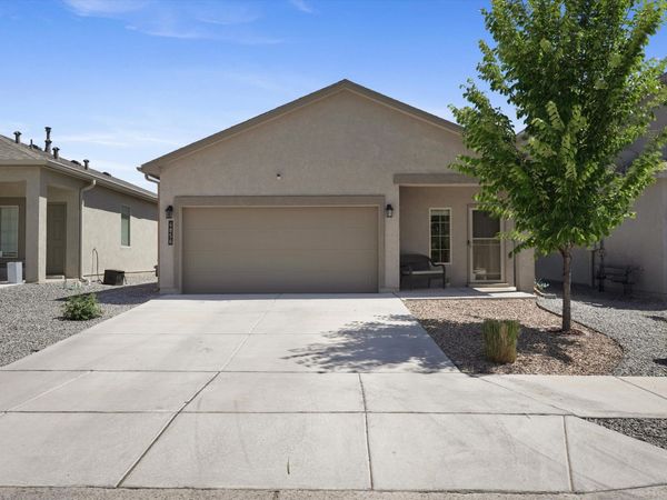4856 Longs Peak Road NE, Rio Rancho, NM 87144