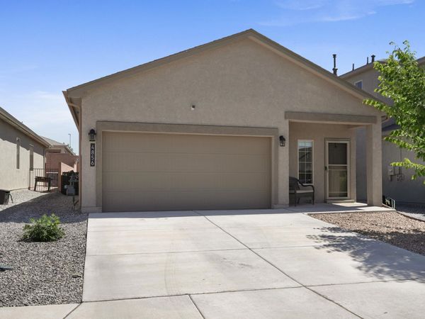 4856 Longs Peak Road NE, Rio Rancho, NM 87144