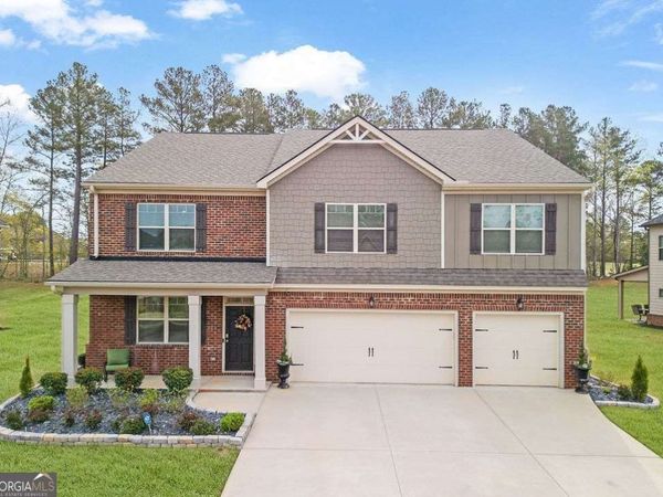 8033 Louis Drive, Locust Grove, GA 30248