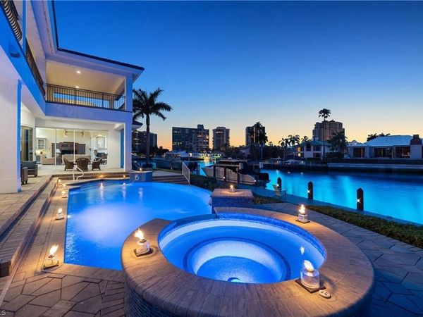 339 Devils Bight , NAPLES, FL 34103