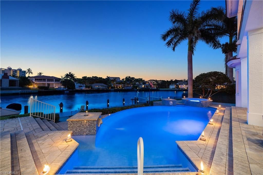 339 Devils Bight , Naples, FL 34103 Photo